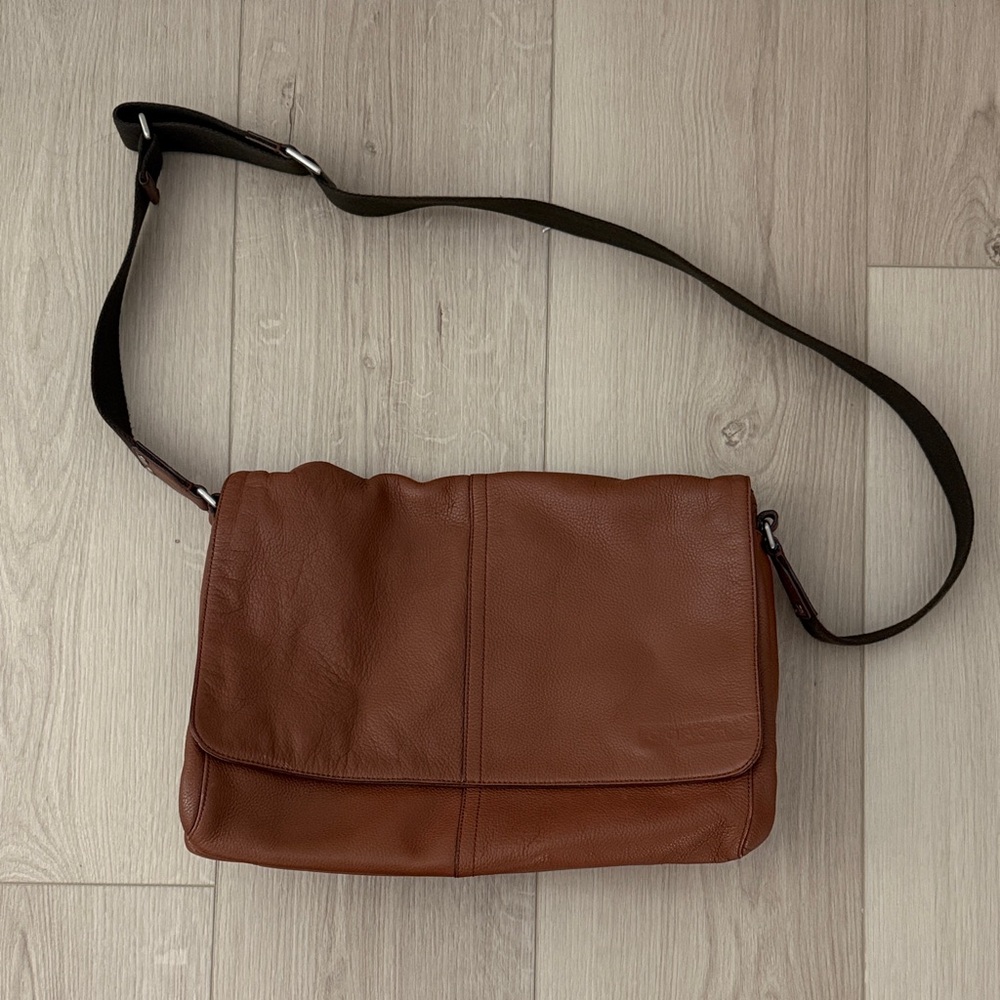 Coach Tan Leather Men's Messenger Bag